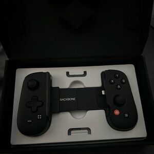 Backbone Black Mobile Gaming Controller